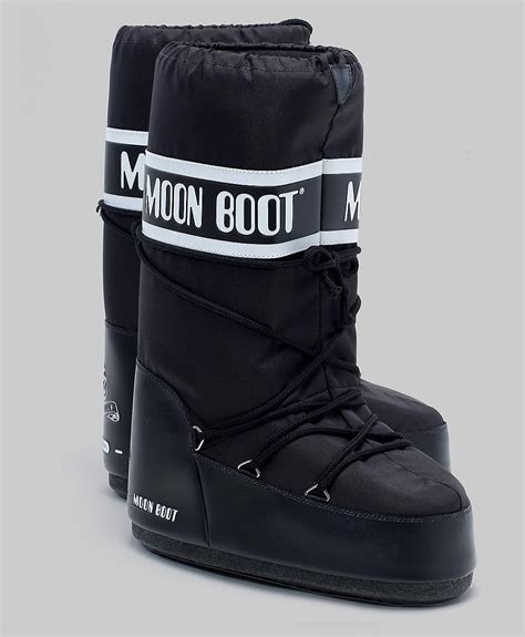 moon boots for men